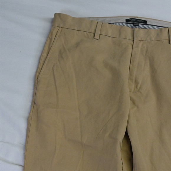 Banana Republic 34 x 30 Khaki Emerson Straight Mens Chino Pants‎ - Picture 2 of 7